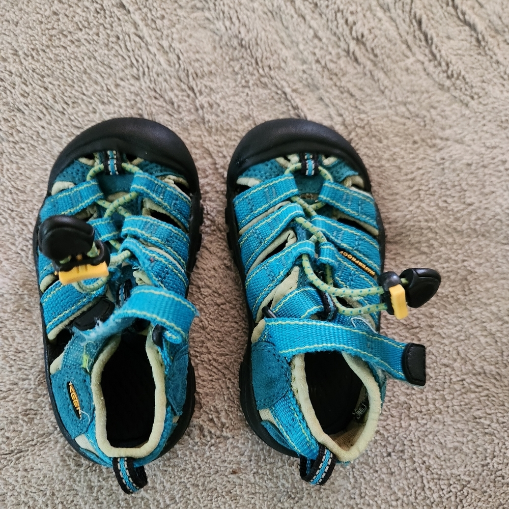 Keen Newport or Newport H2 sandal, blue, toddler 8